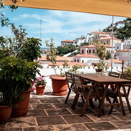 Arokaria Boutique Apartments Ídra Kültér fotó
